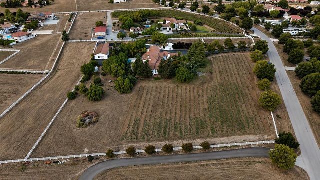 1150 Stony Brook Drive, Hollister, CA 95023