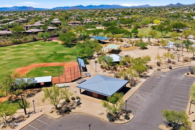 7647 E LOS GATOS Drive, Scottsdale, AZ 85255