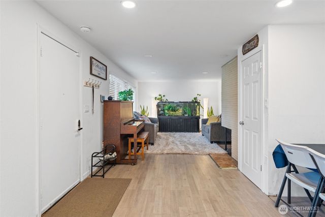 1702 S Mason Avenue, Tacoma, WA 98405