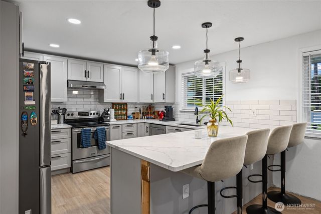 1702 S Mason Avenue, Tacoma, WA 98405