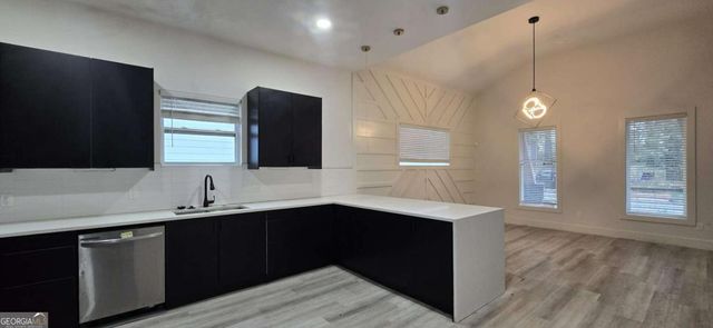 762 Cooper Street SW, Atlanta, GA 30315