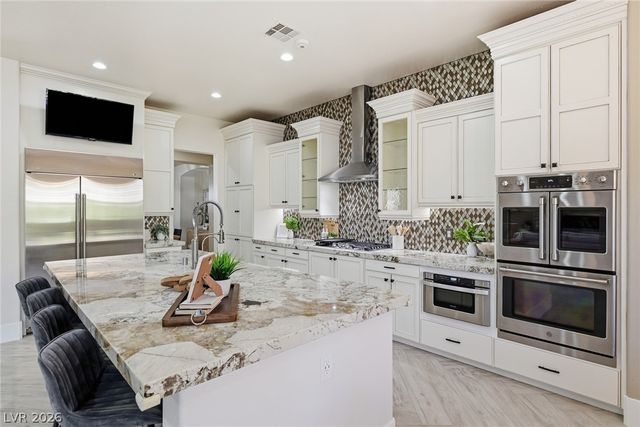 10820 Woodstream Court, Las Vegas, NV 89135