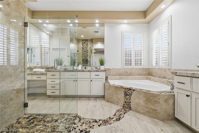 10820 Woodstream Court, Las Vegas, NV 89135