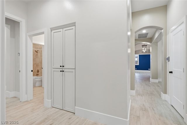 10820 Woodstream Court, Las Vegas, NV 89135