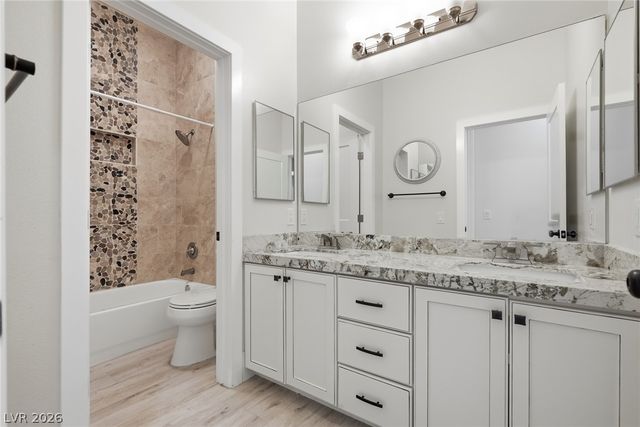 10820 Woodstream Court, Las Vegas, NV 89135