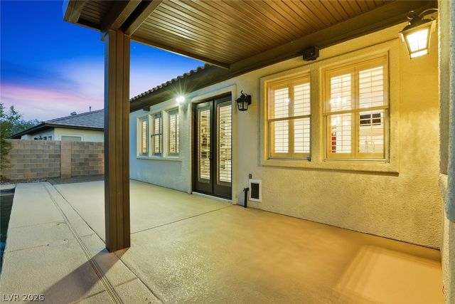 10820 Woodstream Court, Las Vegas, NV 89135