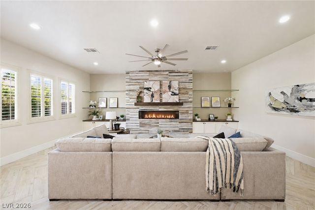 10820 Woodstream Court, Las Vegas, NV 89135