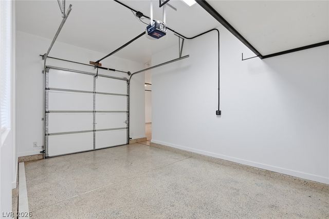 10820 Woodstream Court, Las Vegas, NV 89135