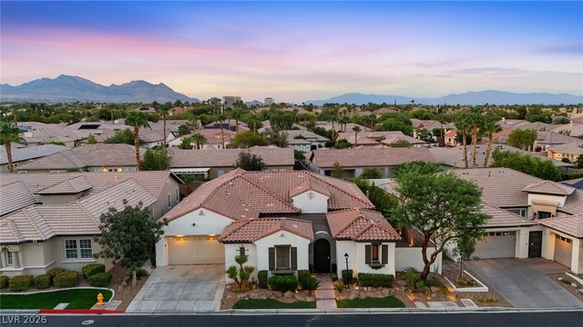 10820 Woodstream Court, Las Vegas, NV 89135