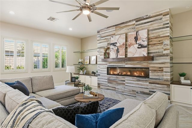 10820 Woodstream Court, Las Vegas, NV 89135