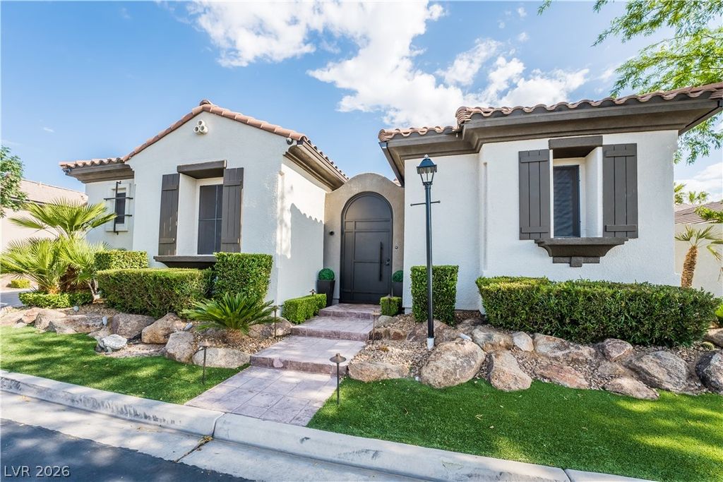 10820 Woodstream Court, Las Vegas, NV 89135 — photo 3