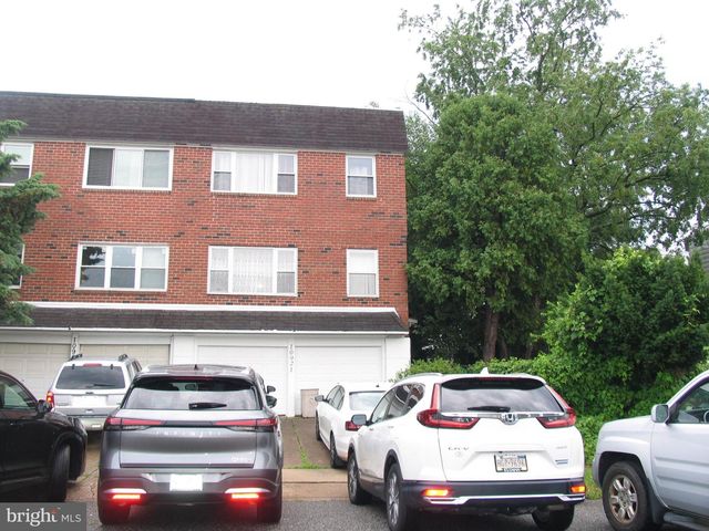 10921 NANDINA CT, Philadelphia, PA 19116