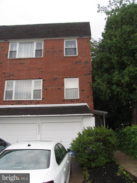 10921 NANDINA CT, Philadelphia, PA 19116