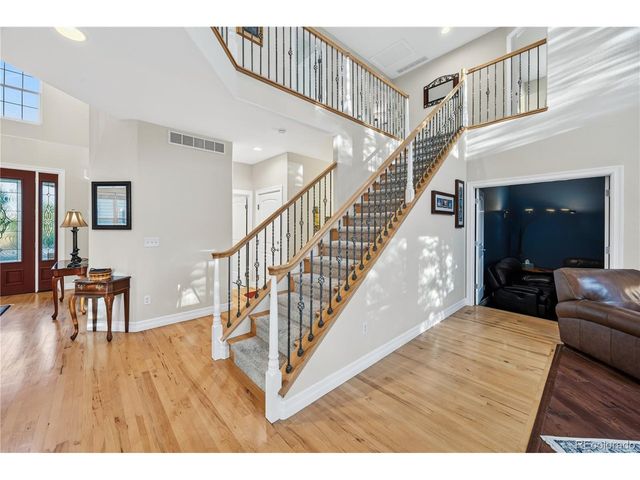 10281 Foxfire St, Longmont, CO 80504