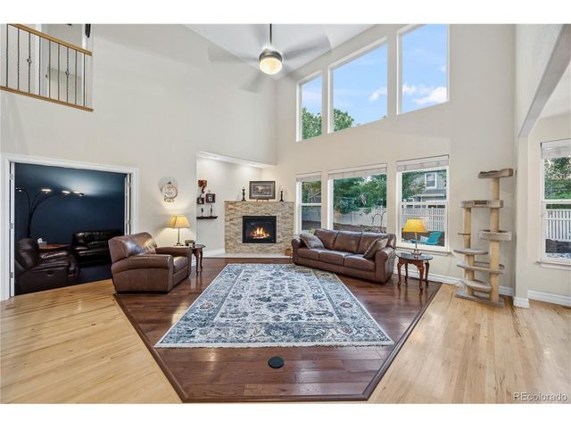 10281 Foxfire St, Longmont, CO 80504