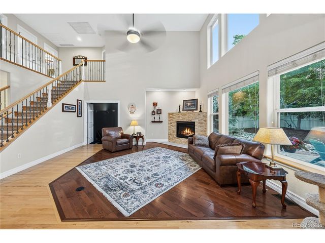 10281 Foxfire St, Longmont, CO 80504