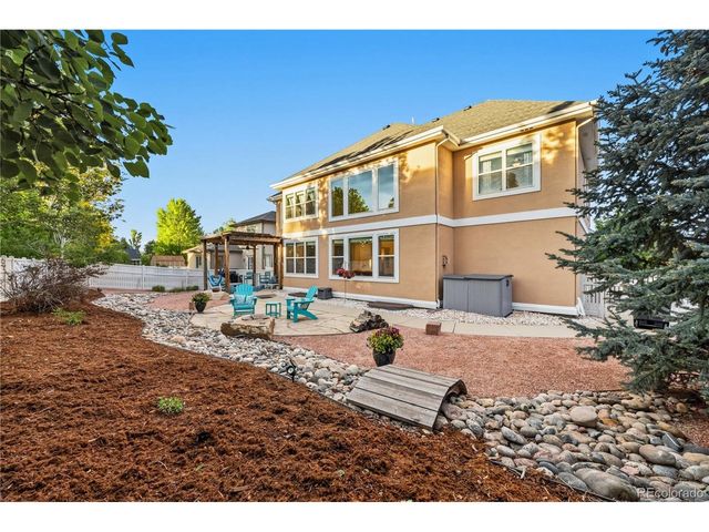 10281 Foxfire St, Longmont, CO 80504