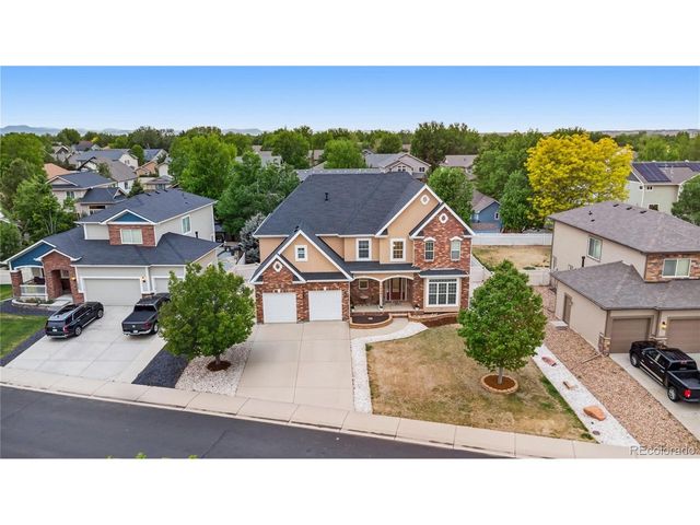 10281 Foxfire St, Longmont, CO 80504