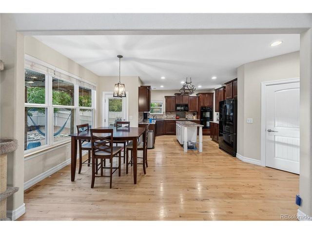 10281 Foxfire St, Longmont, CO 80504