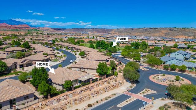 1574 E SUGAR PLUMB LN, Washington, UT 84780