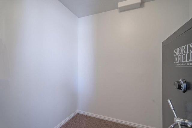 1574 E SUGAR PLUMB LN, Washington, UT 84780