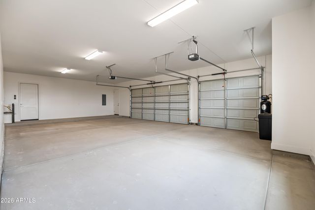 9195 W LIMESTONE MOUNTAIN Drive, Casa Grande, AZ 85194