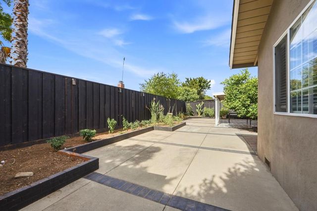 1310 Cedar Court, Gilroy, CA 95020