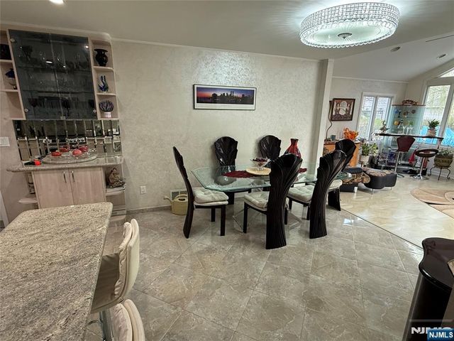 21A Millar Court, Paramus, NJ 07652