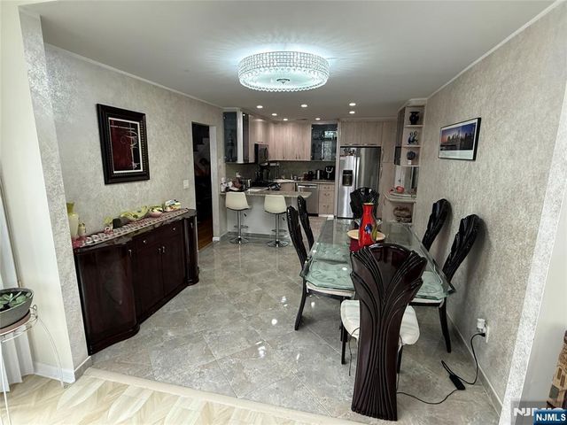 21A Millar Court, Paramus, NJ 07652