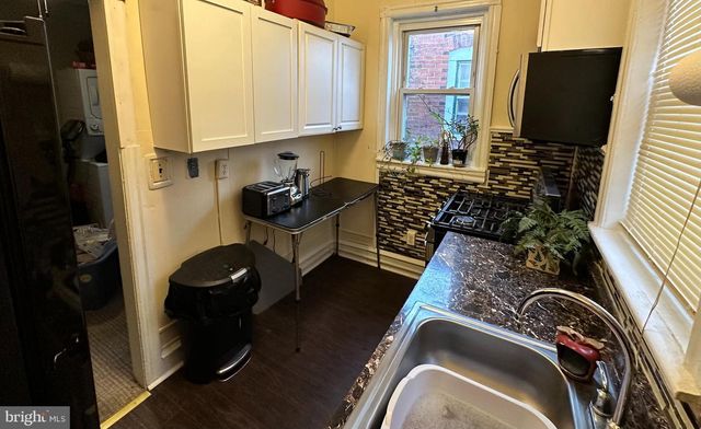 1606 S 56TH ST, Philadelphia, PA 19143