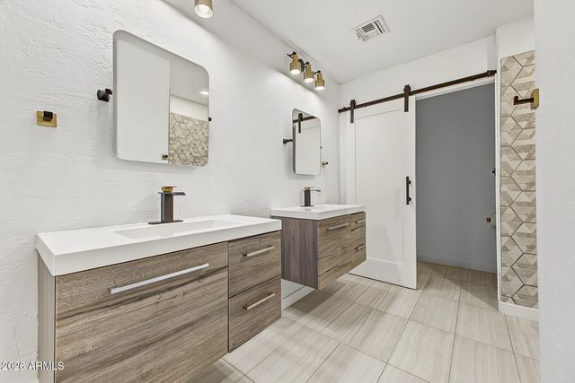 1232 E GRANADA Street, Mesa, AZ 85203