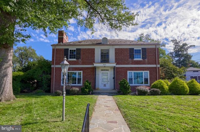 19 W KING ST, Ephrata, PA 17522