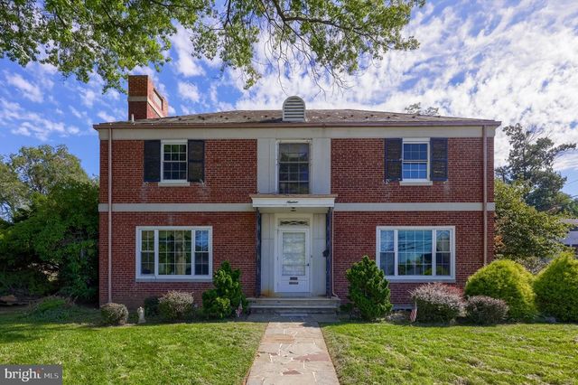 19 W KING ST, Ephrata, PA 17522