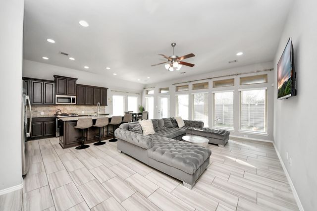 4420 Mesquite Terrace Drive, Manvel, TX 77578