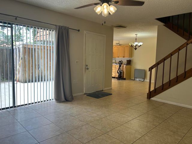 1014 10th Lane, Greenacres, FL 33463