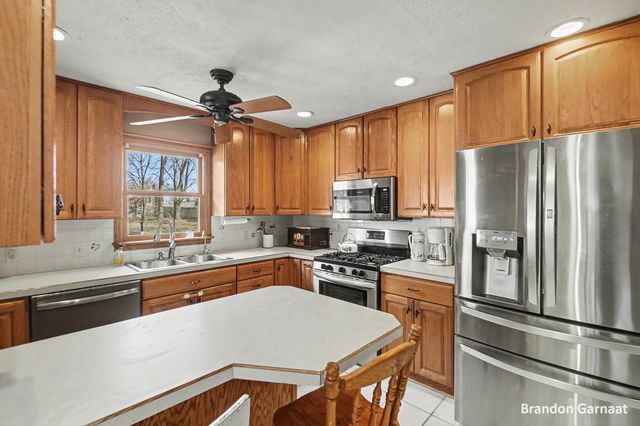 4351 Brookcrest Drive SW, Wyoming, MI 49418
