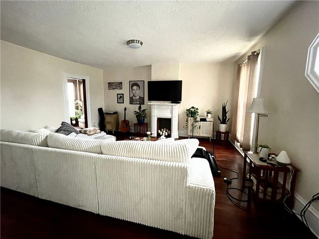 50 Swift Street, Auburn, NY 13021