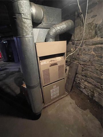 50 Swift Street, Auburn, NY 13021