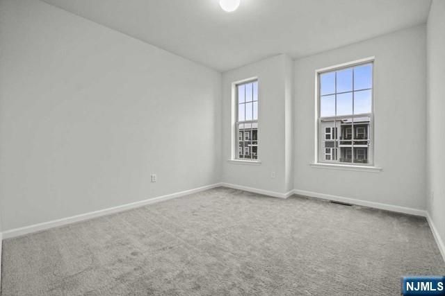 70 Leahy Drive, Wood Ridge, NJ 07075