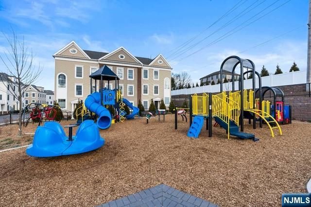 70 Leahy Drive, Wood Ridge, NJ 07075