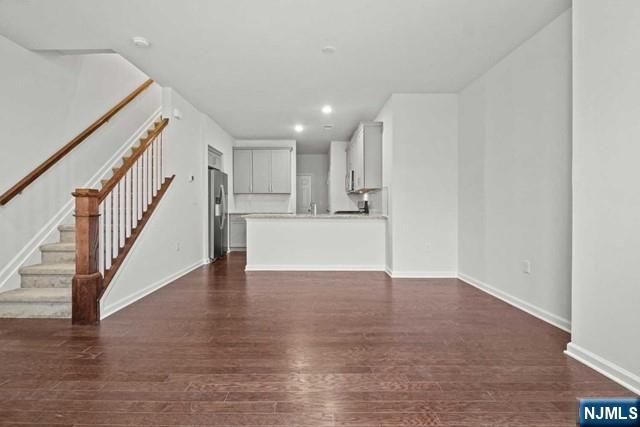 70 Leahy Drive, Wood Ridge, NJ 07075