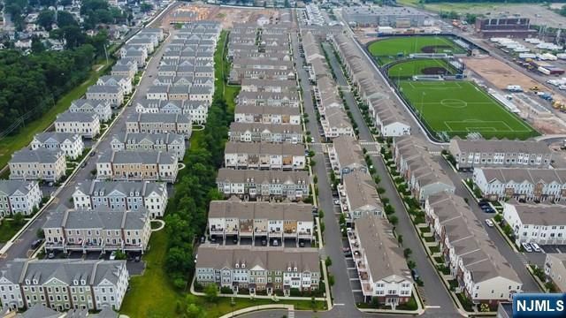 70 Leahy Drive, Wood Ridge, NJ 07075