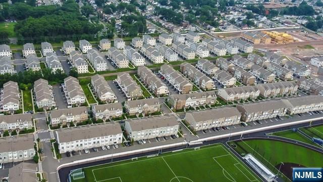 70 Leahy Drive, Wood Ridge, NJ 07075