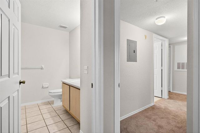 13917 FAIRWAY ISLAND DRIVE S, Orlando, FL 32837