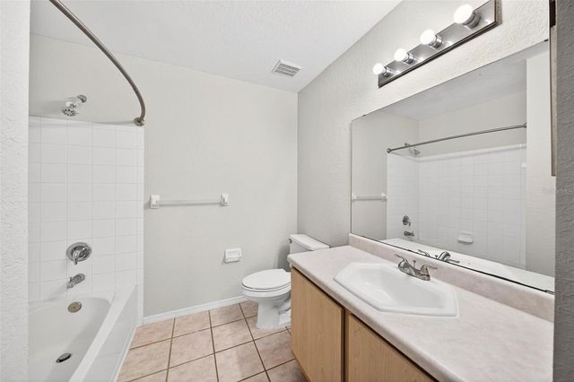 13917 FAIRWAY ISLAND DRIVE S, Orlando, FL 32837