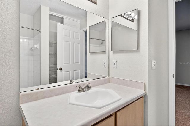 13917 FAIRWAY ISLAND DRIVE S, Orlando, FL 32837