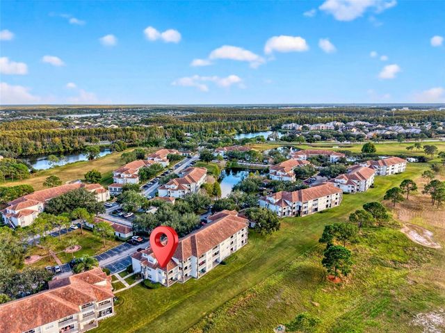 13917 FAIRWAY ISLAND DRIVE S, Orlando, FL 32837