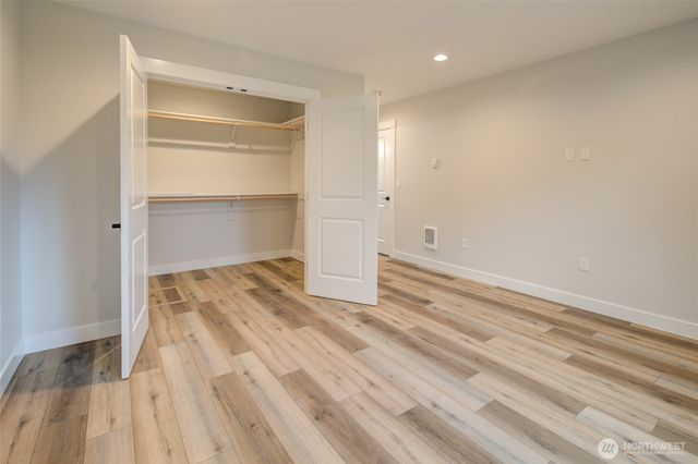 262 Octopus Avenue NE, Ocean Shores, WA 98569