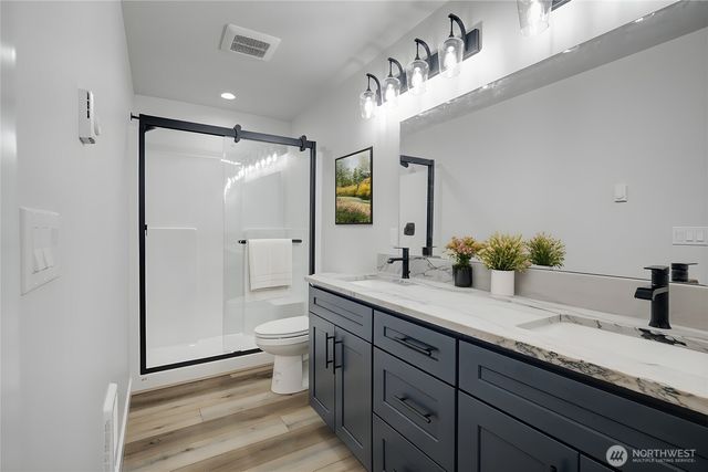 262 Octopus Avenue NE, Ocean Shores, WA 98569