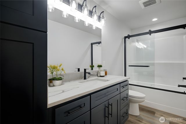 262 Octopus Avenue NE, Ocean Shores, WA 98569